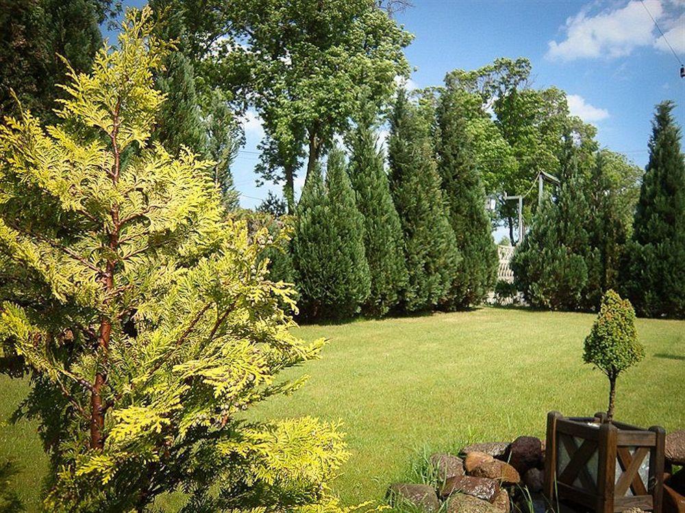 Pelikan Aleksandrów Łódzki Extérieur photo
